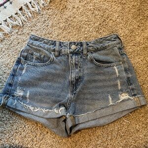 PacSun Mom Short Size 24